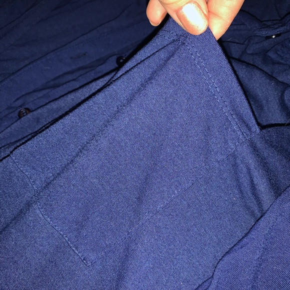 Almost famous 3/4 sleeve shirt. - Picture 2 of 8